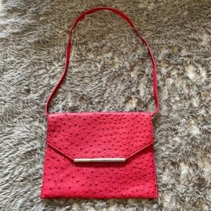 Crocodile patterned purse (Pink/red)